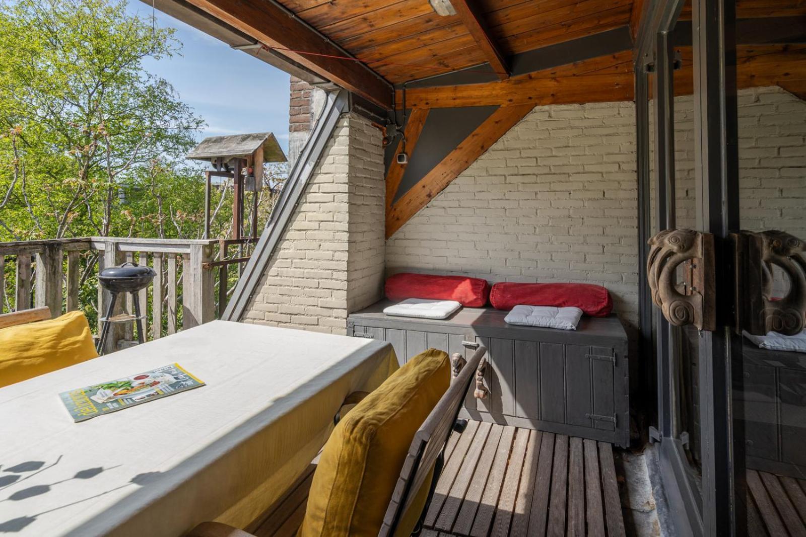 Huis Met De Leeuwenkoppen Dieren Εξωτερικό φωτογραφία